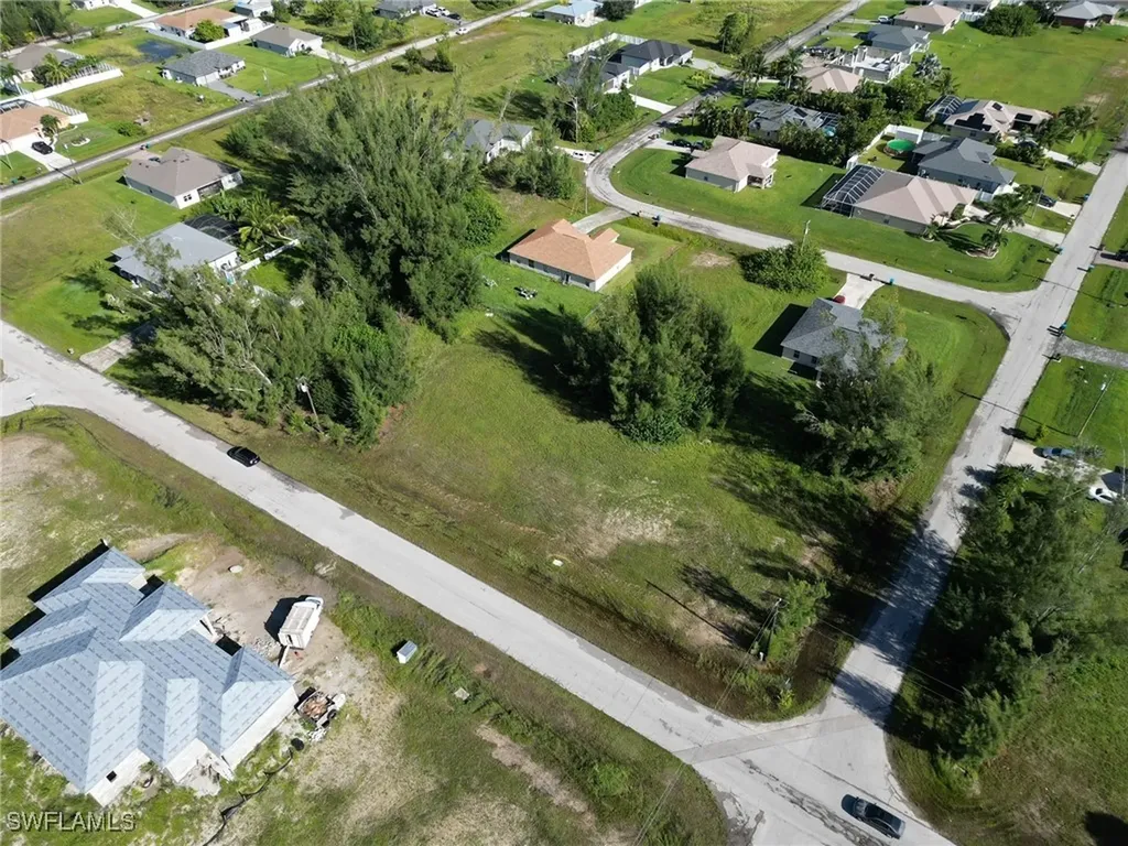 2507 NW 11th Terrace Cape Coral FL 33993