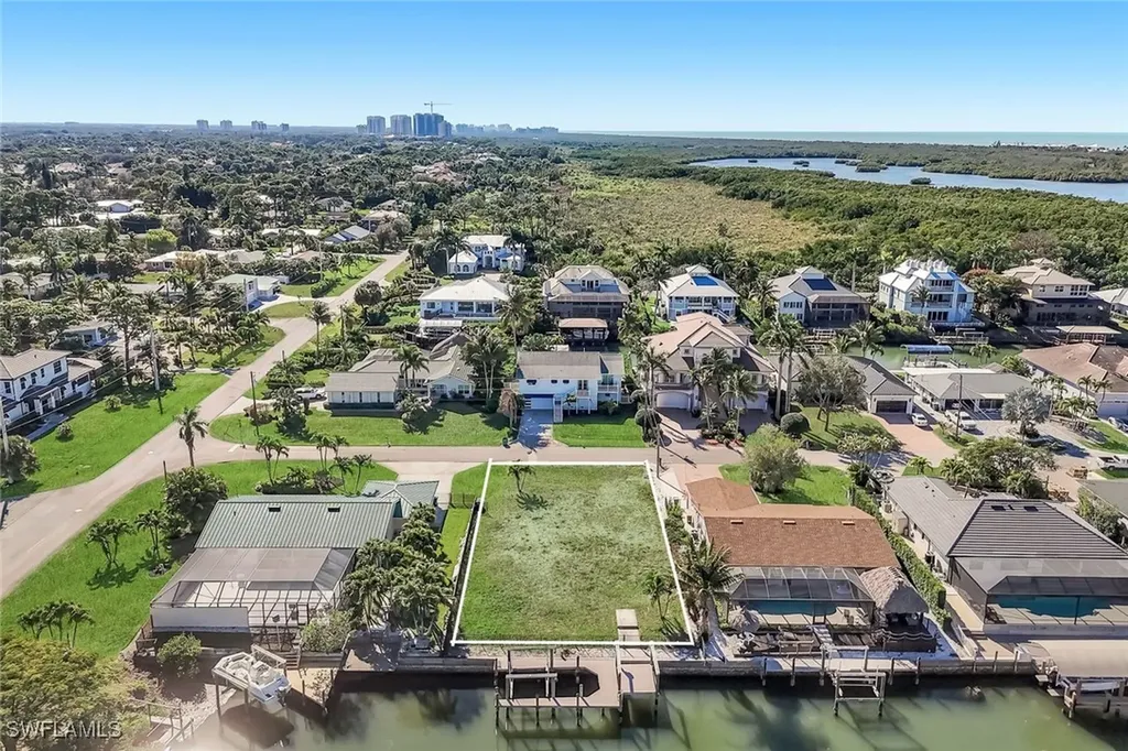 207 6th Street Bonita Springs FL 34134