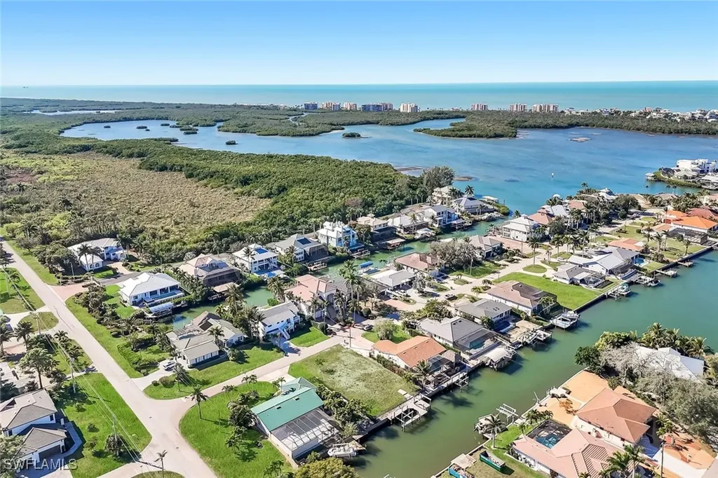 207 6th Street Bonita Springs FL 34134