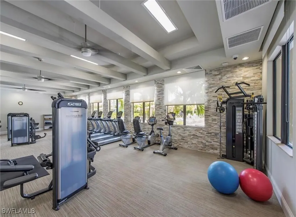 13628 Mandarin Circle Naples FL 34109