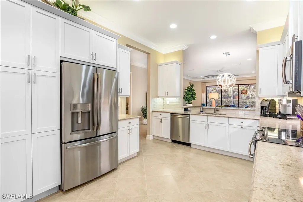 13628 Mandarin Circle Naples FL 34109