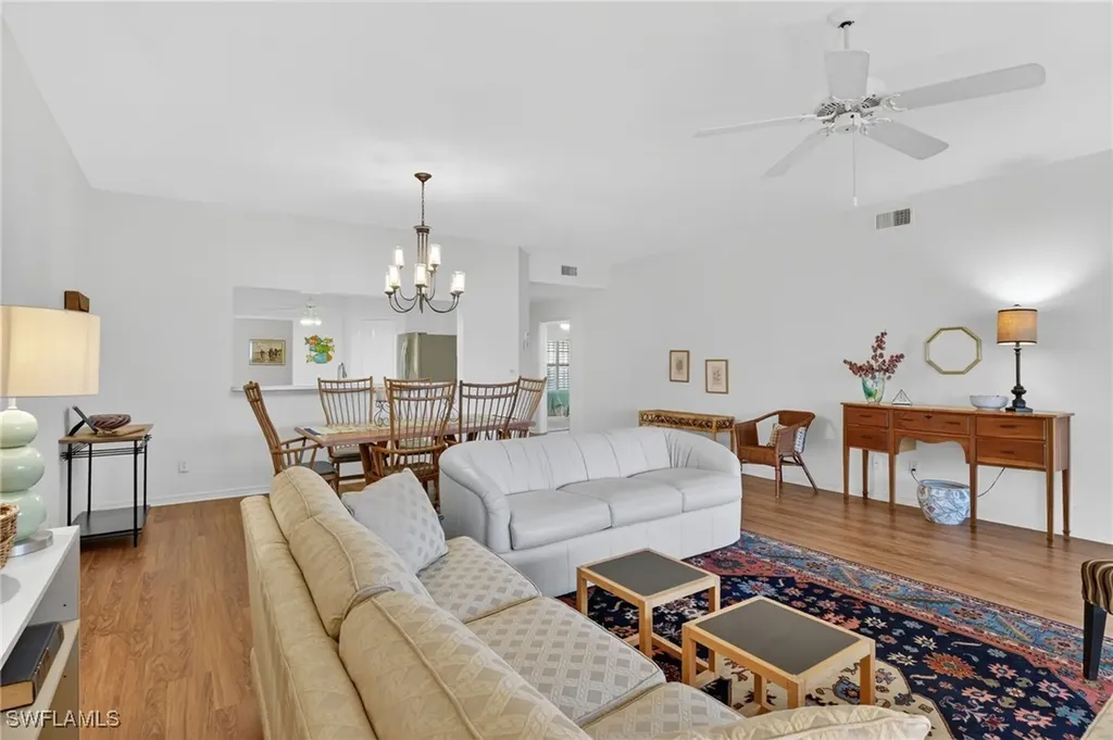 2827 Aintree Lane Naples FL 34112