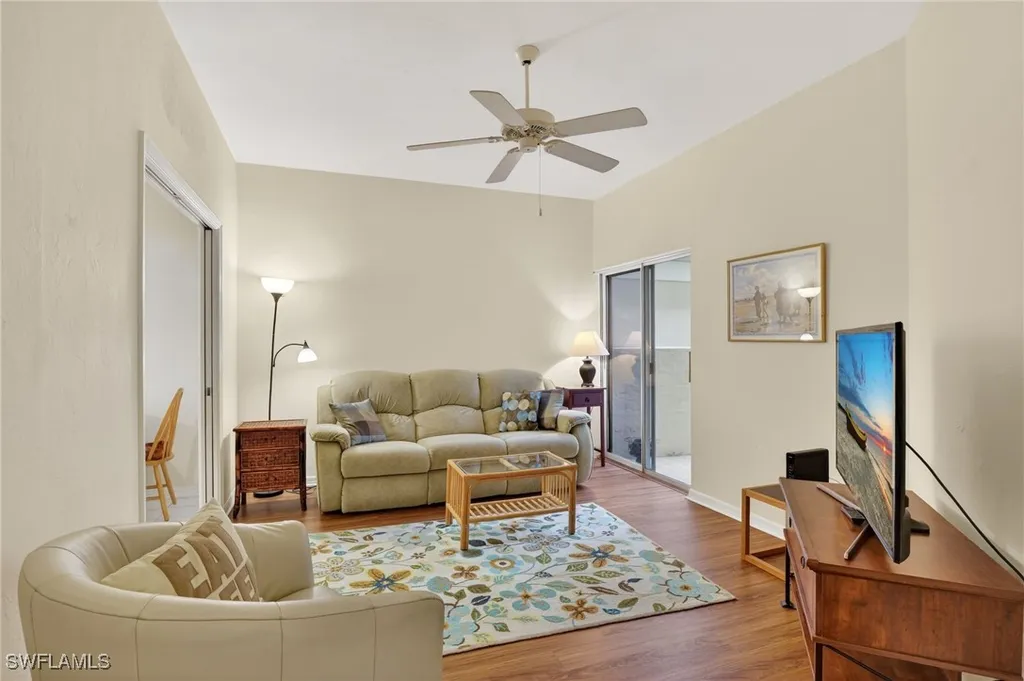 2827 Aintree Lane Naples FL 34112