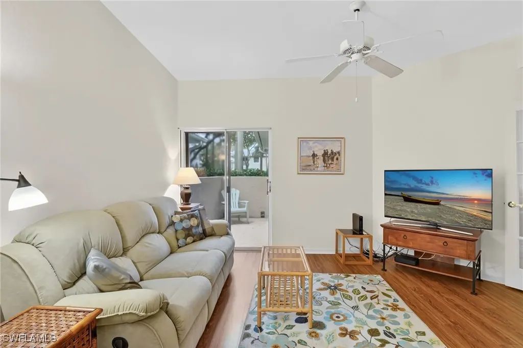 2827 Aintree Lane Naples FL 34112