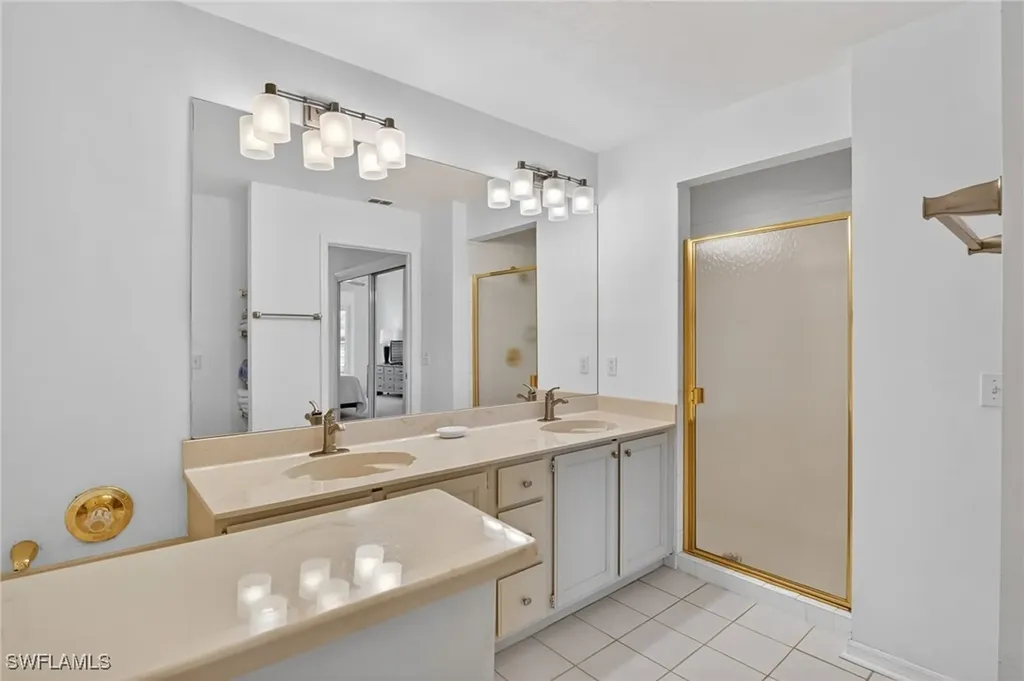 2827 Aintree Lane Naples FL 34112