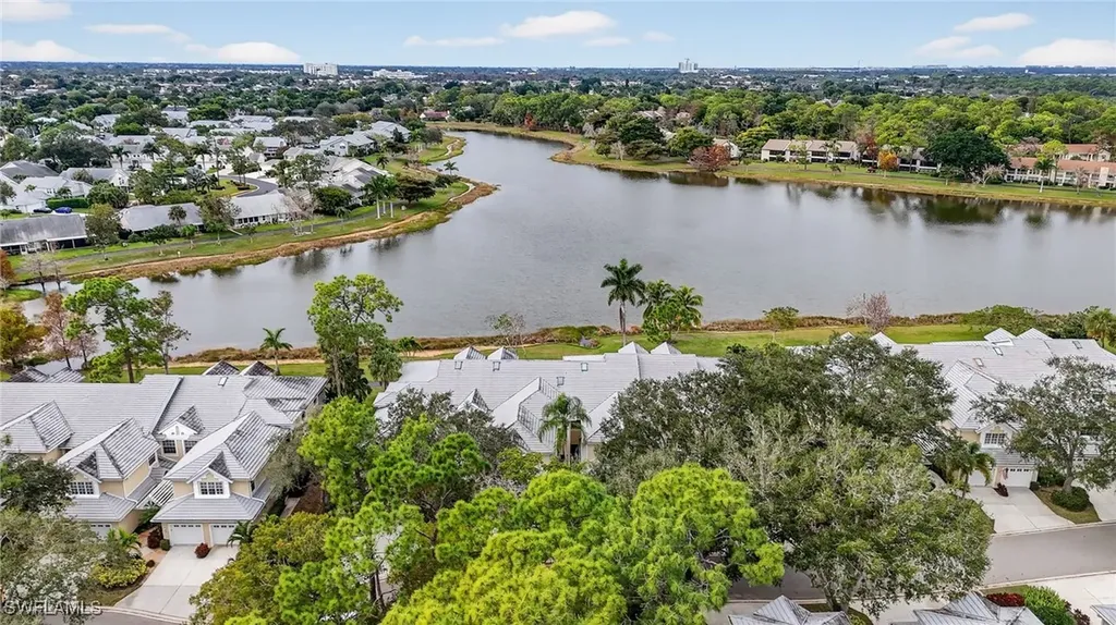 2827 Aintree Lane Naples FL 34112