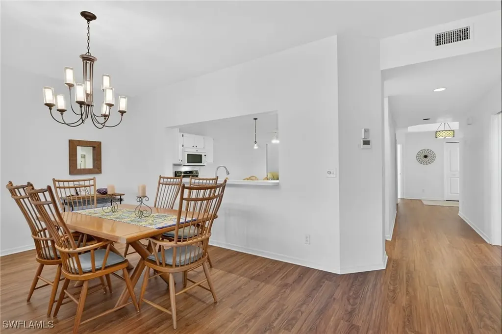 2827 Aintree Lane Naples FL 34112