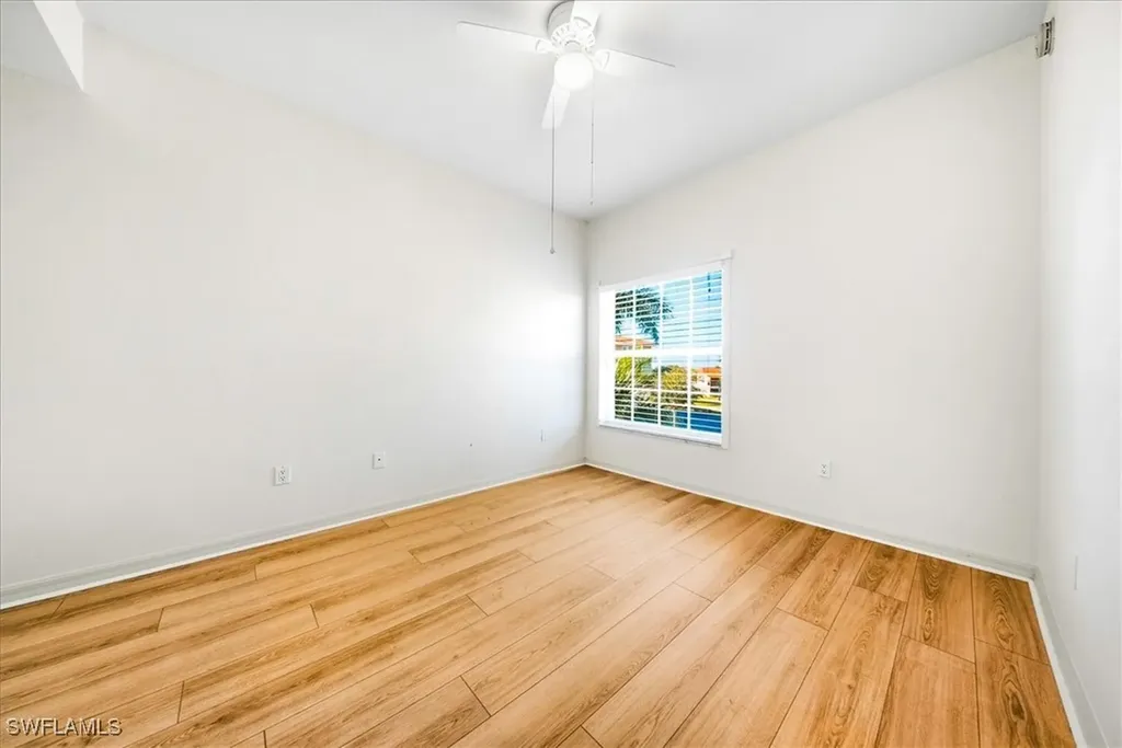 10041 Lake Cove Drive Fort Myers FL 33908