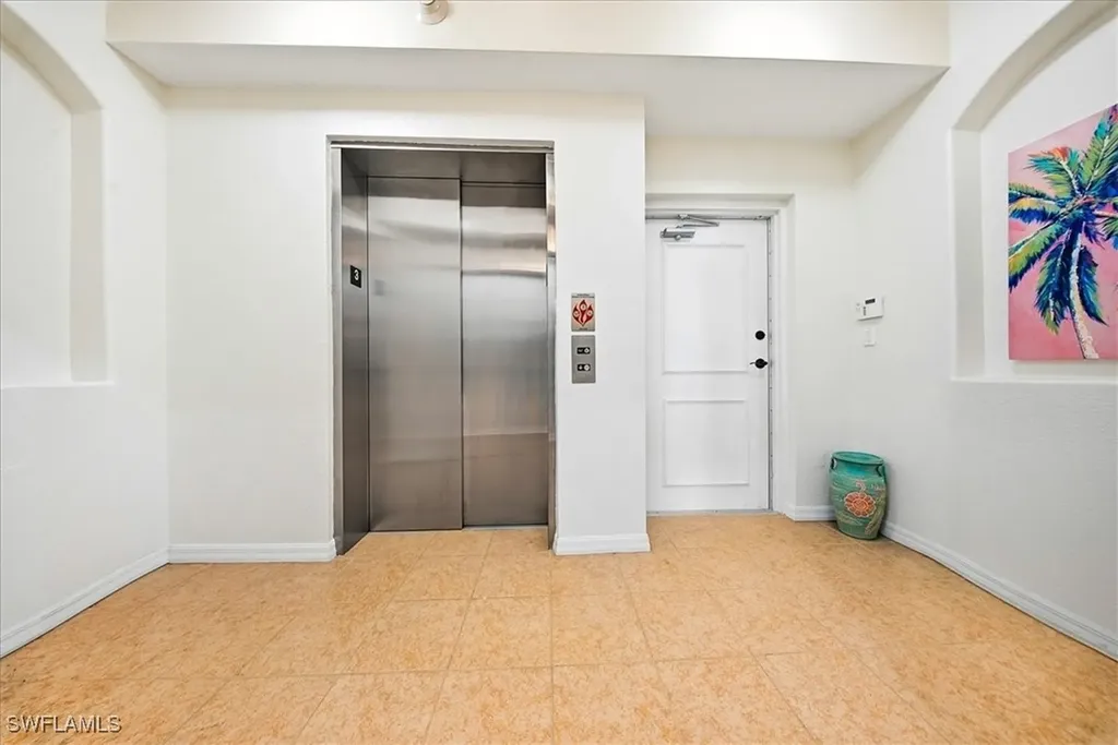 10041 Lake Cove Drive Fort Myers FL 33908