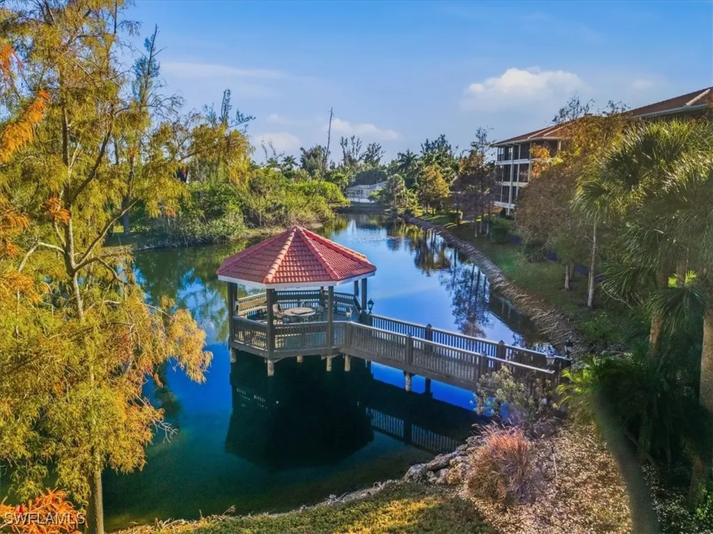 10041 Lake Cove Drive Fort Myers FL 33908