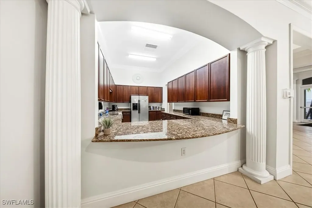 10041 Lake Cove Drive Fort Myers FL 33908