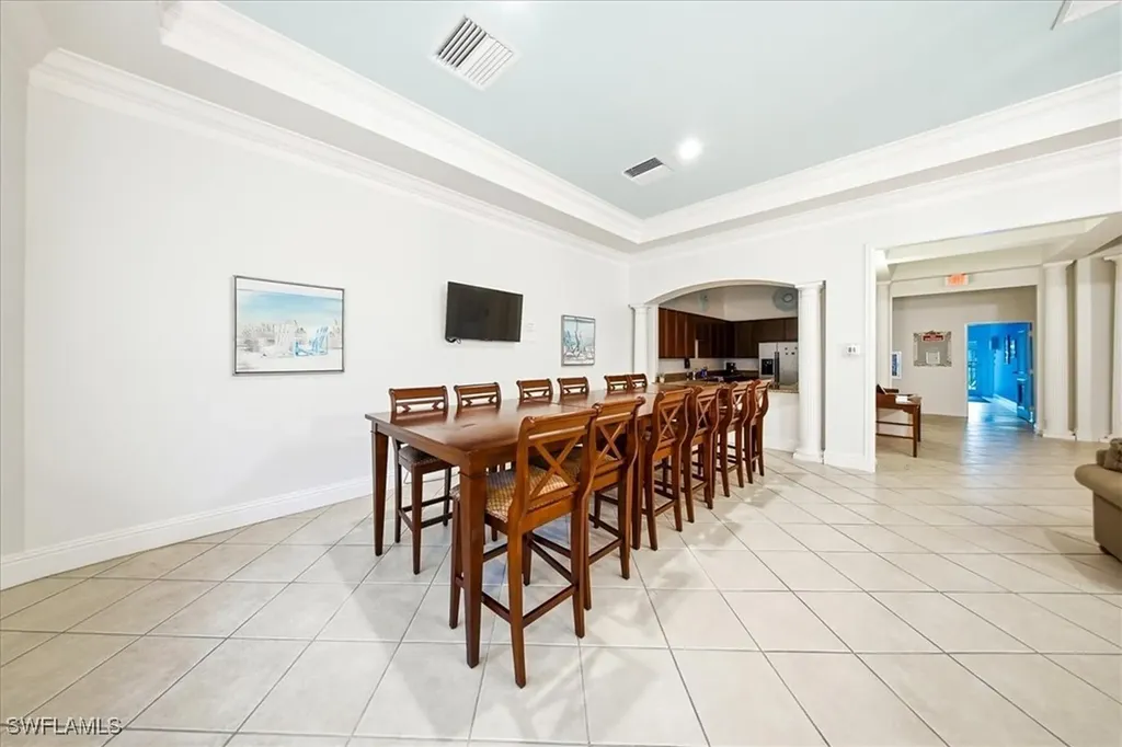 10041 Lake Cove Drive Fort Myers FL 33908
