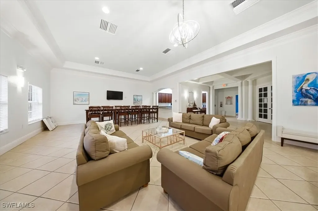 10041 Lake Cove Drive Fort Myers FL 33908