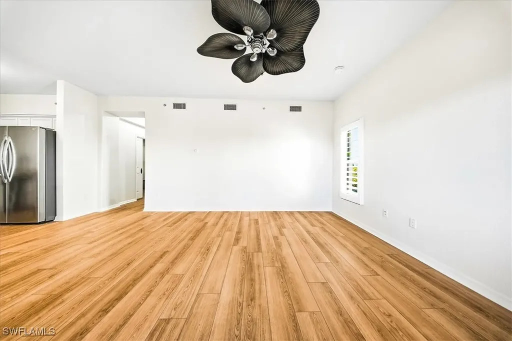 10041 Lake Cove Drive Fort Myers FL 33908