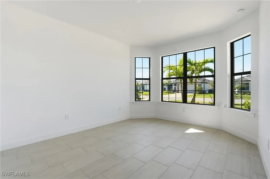 1954 Fresno Avenue Naples FL 34120