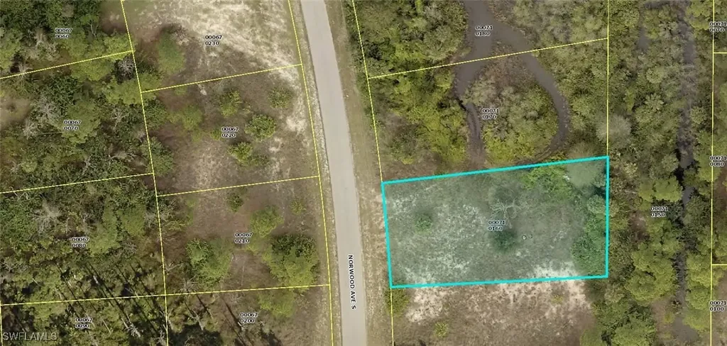 457 Norwood Avenue S Lehigh Acres FL 33974