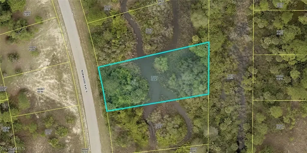 453 Norwood Avenue S Lehigh Acres FL 33974