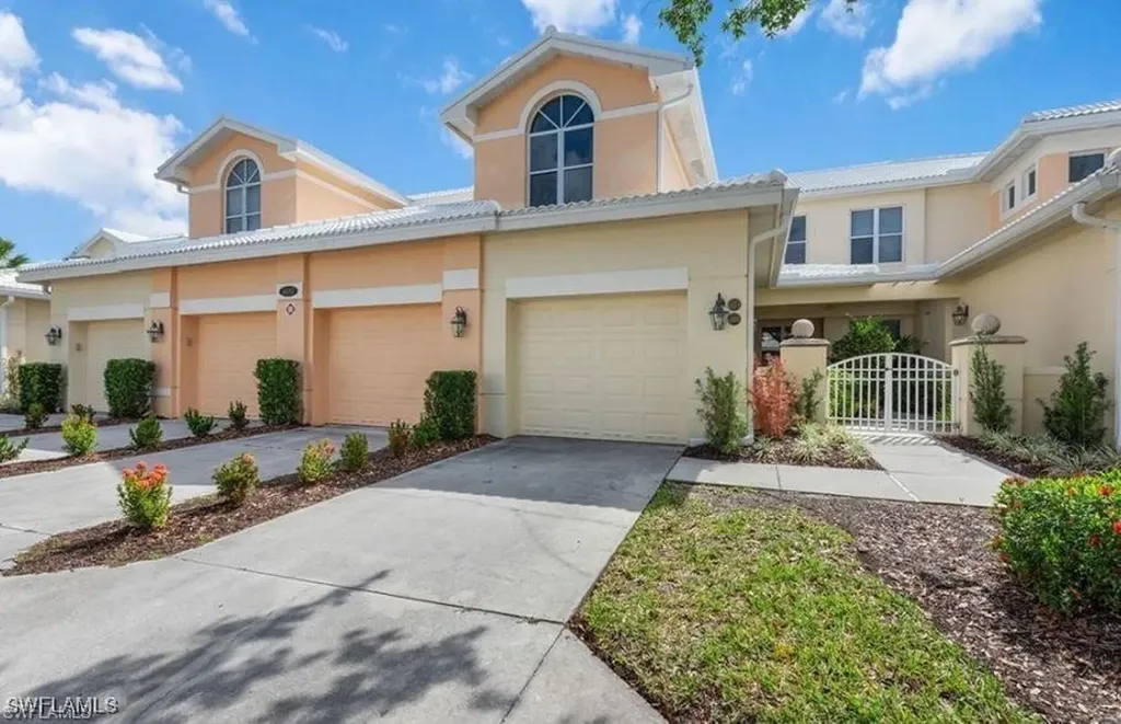 4680 Hawks Nest Way Naples FL 34114