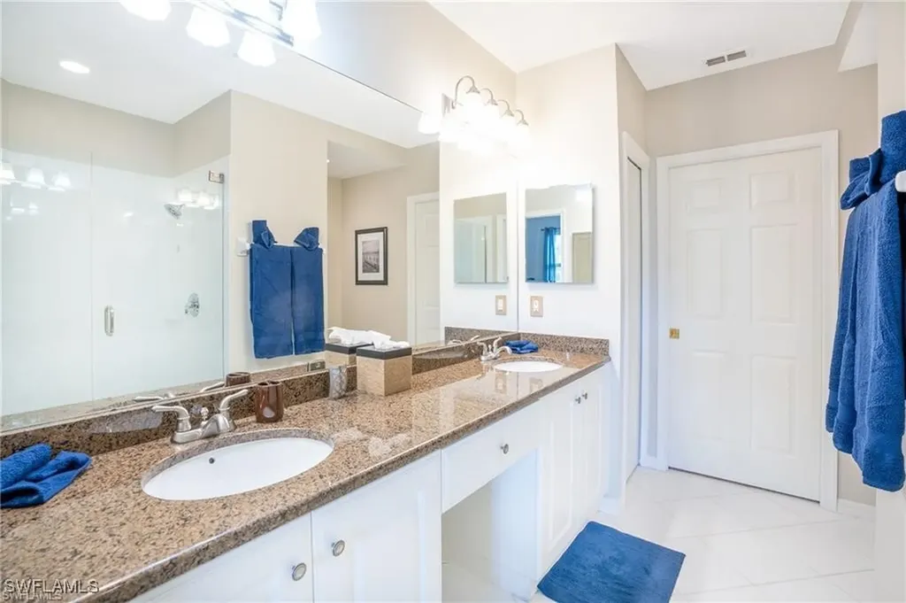 4680 Hawks Nest Way Naples FL 34114
