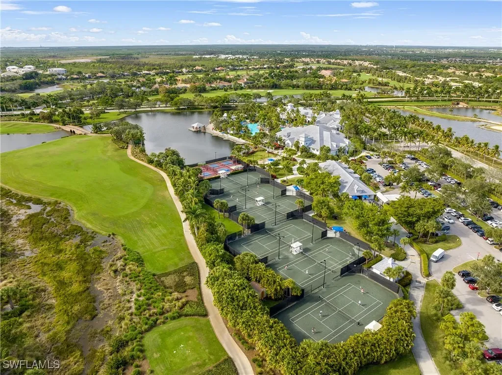 4680 Hawks Nest Way Naples FL 34114