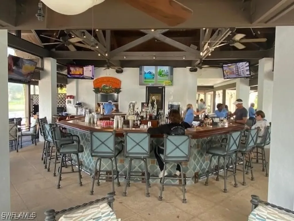 4680 Hawks Nest Way Naples FL 34114