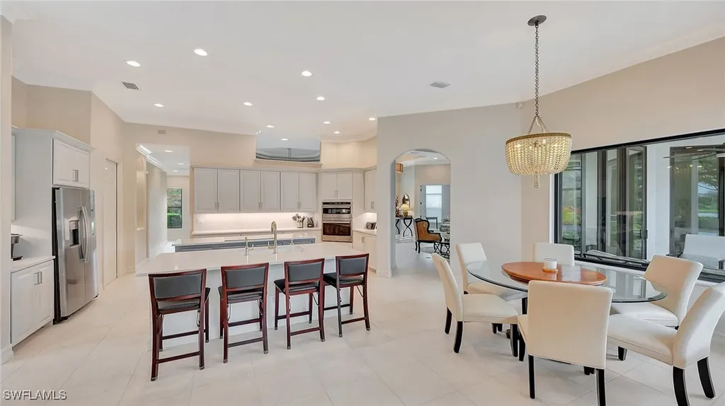 11238 Five Oaks Lane Naples FL 34120