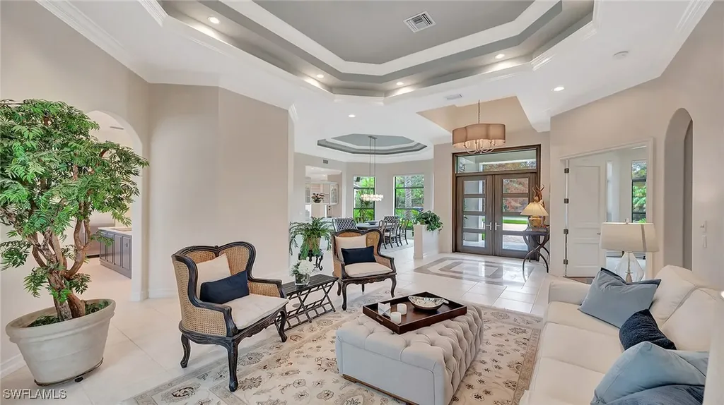 11238 Five Oaks Lane Naples FL 34120