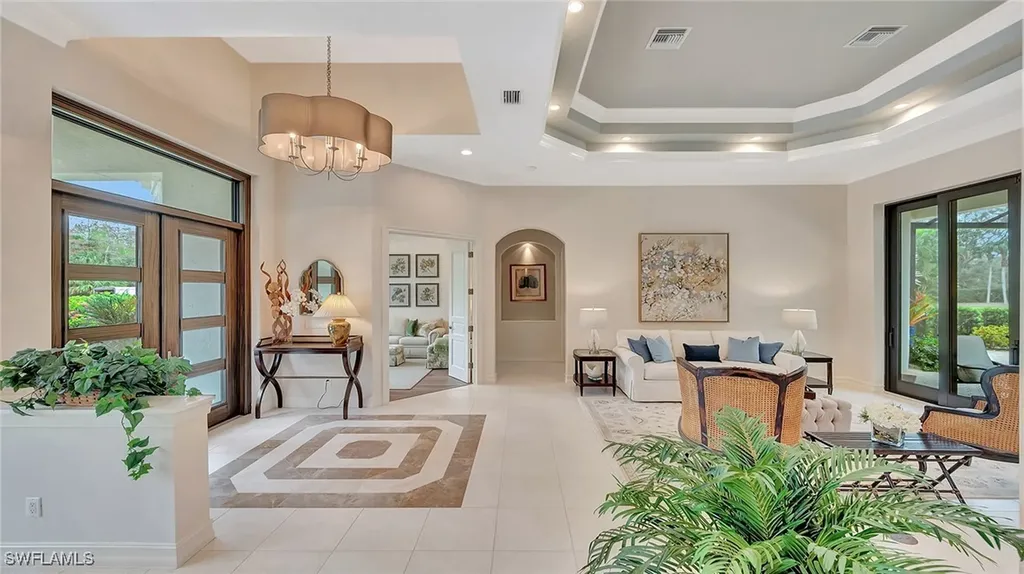 11238 Five Oaks Lane Naples FL 34120