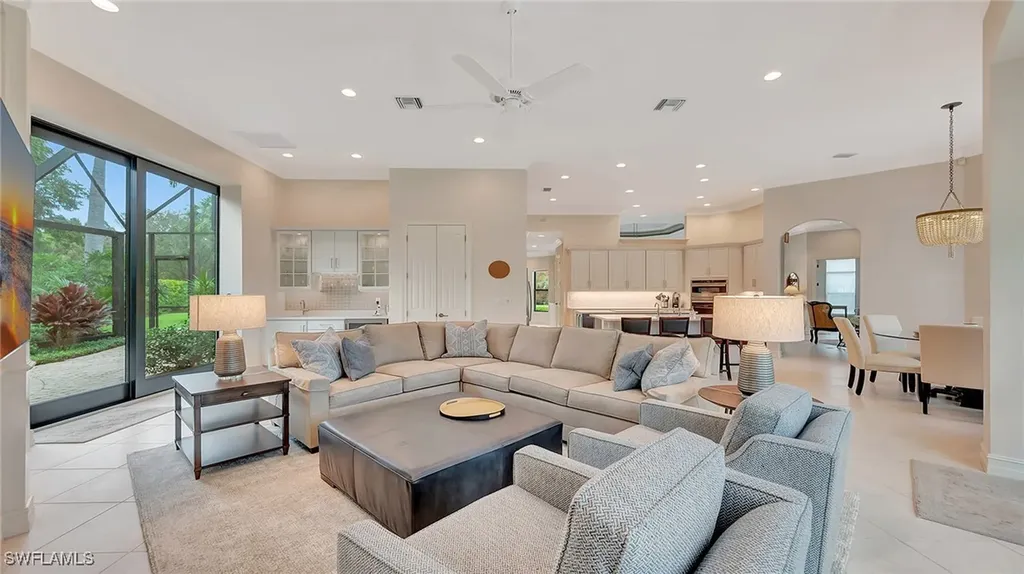 11238 Five Oaks Lane Naples FL 34120