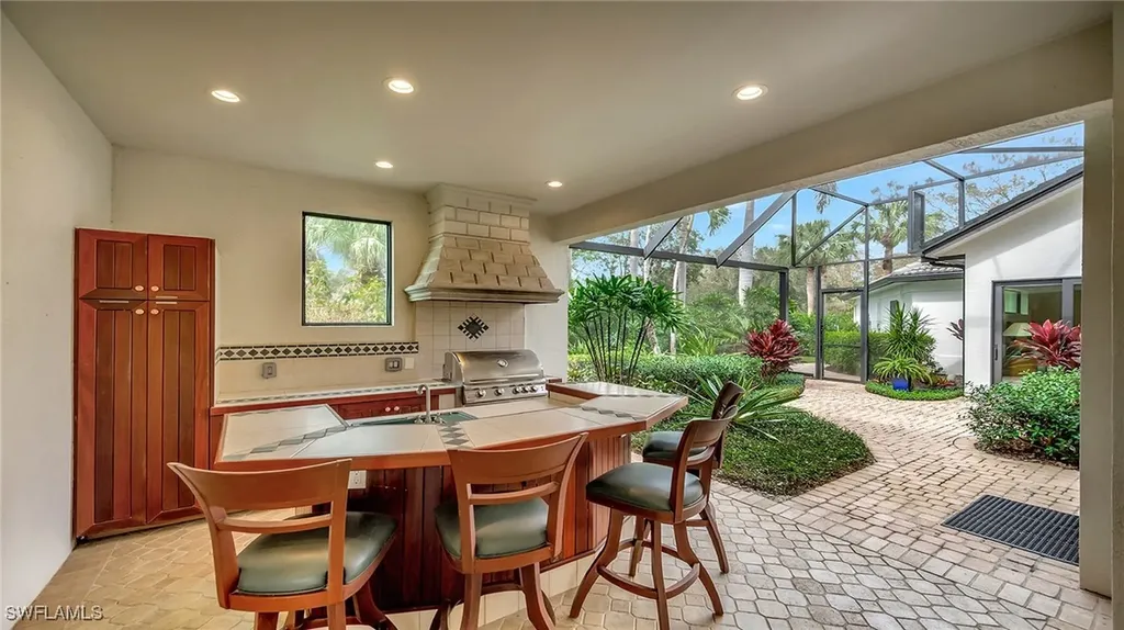 11238 Five Oaks Lane Naples FL 34120