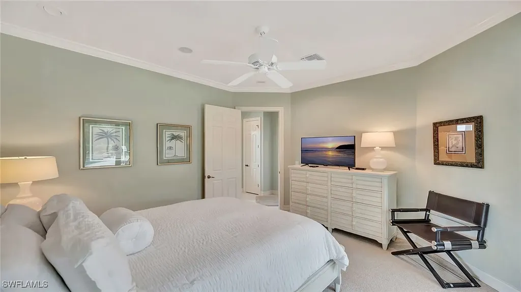 11238 Five Oaks Lane Naples FL 34120