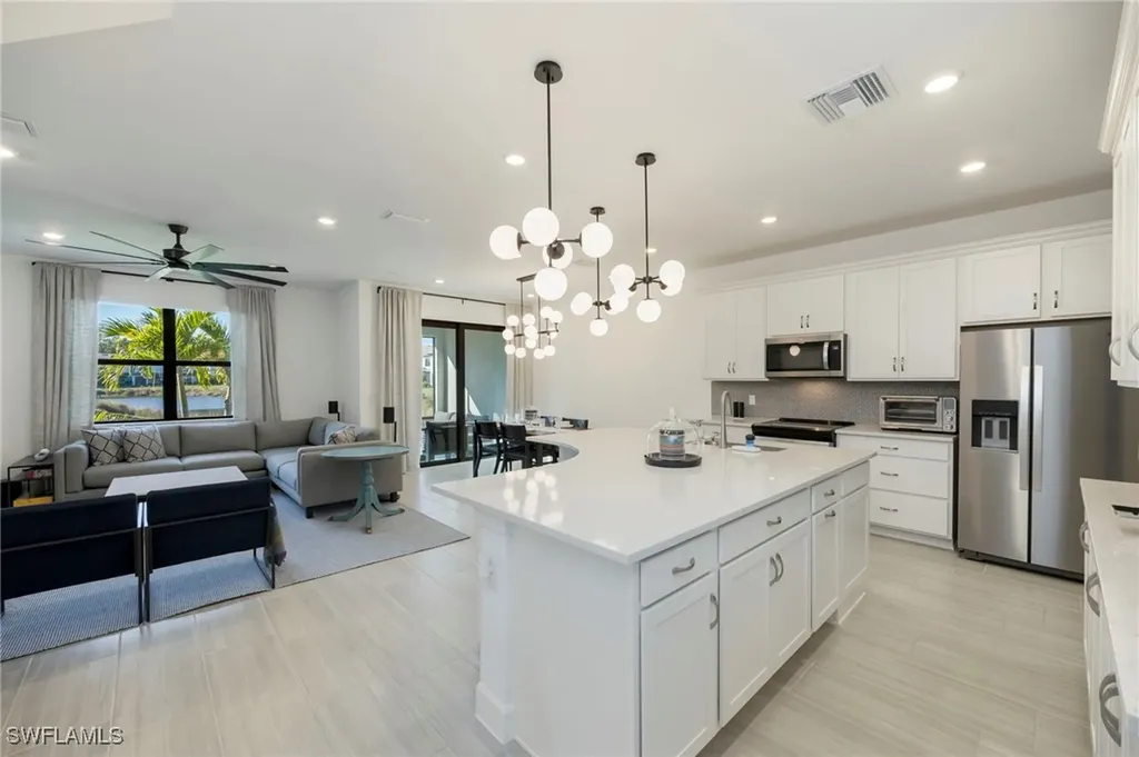 4353 Sonoma Oaks Circle Naples FL 34119