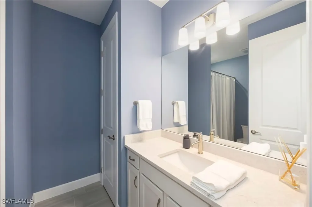 4353 Sonoma Oaks Circle Naples FL 34119