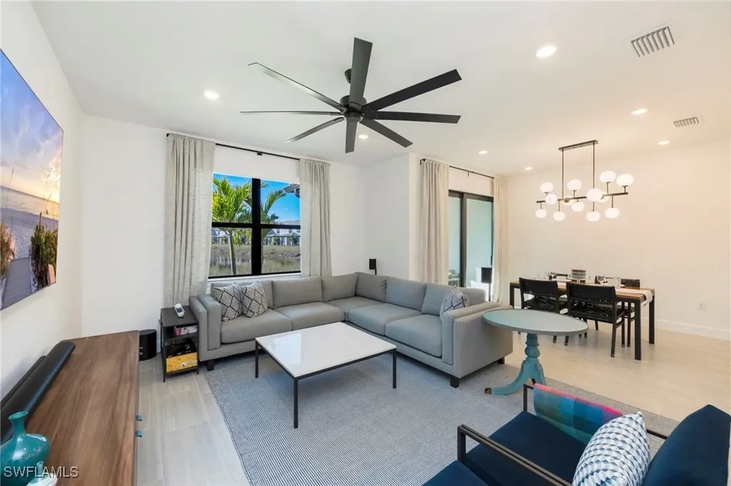 4353 Sonoma Oaks Circle Naples FL 34119