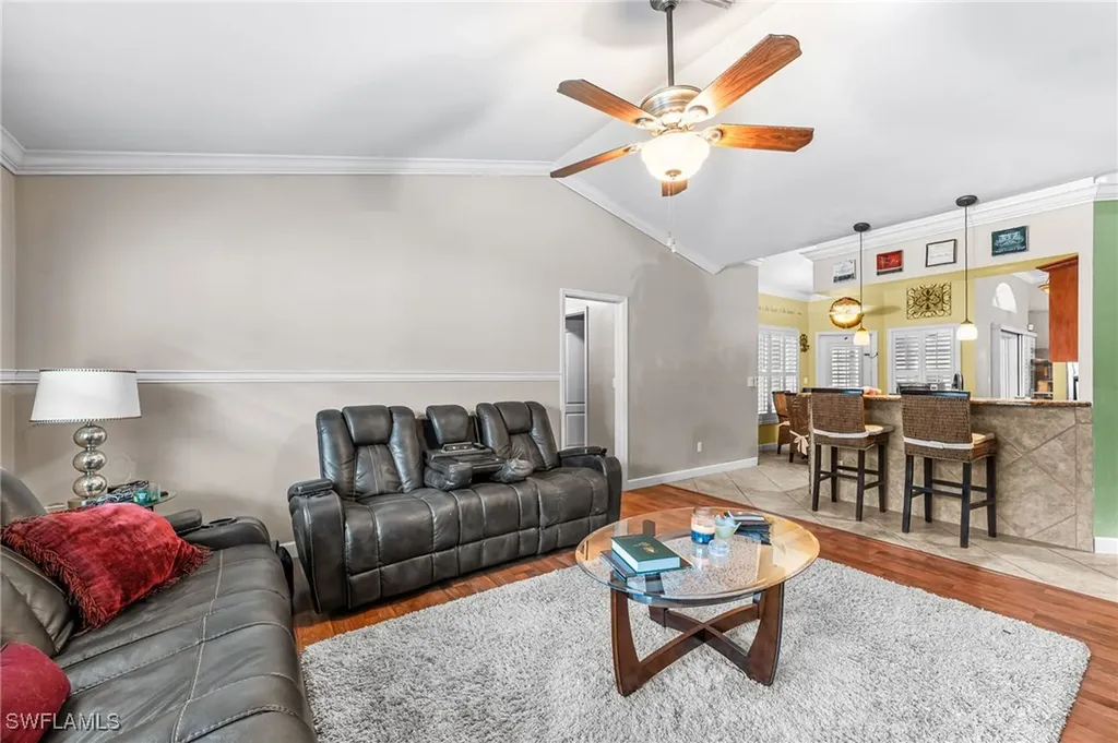 380 Ashbury Way Naples FL 34110