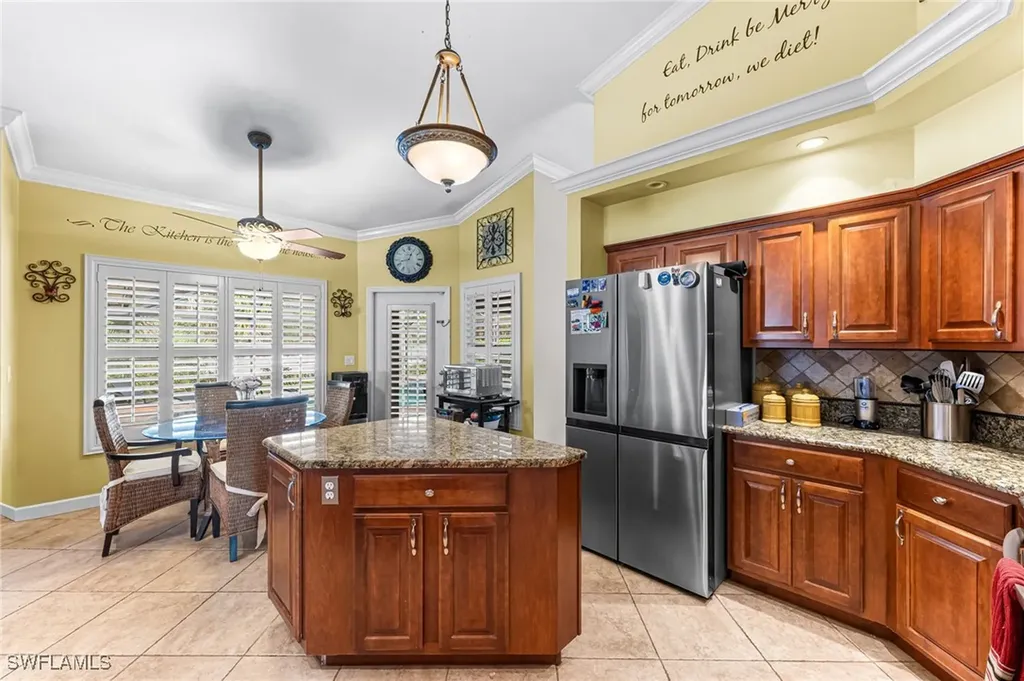380 Ashbury Way Naples FL 34110