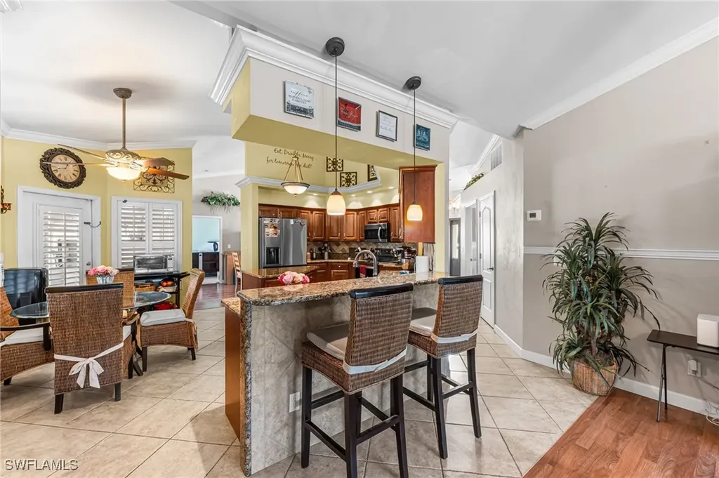 380 Ashbury Way Naples FL 34110