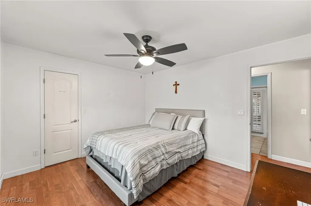 380 Ashbury Way Naples FL 34110