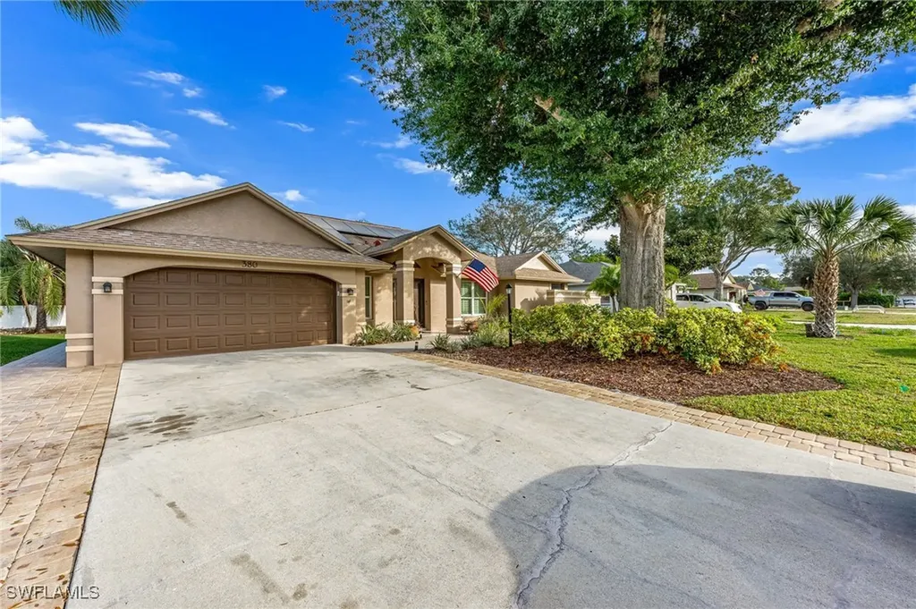 380 Ashbury Way Naples FL 34110