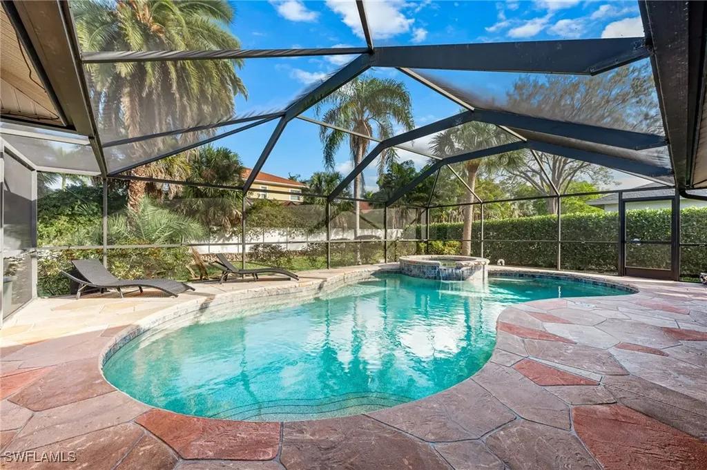 380 Ashbury Way Naples FL 34110
