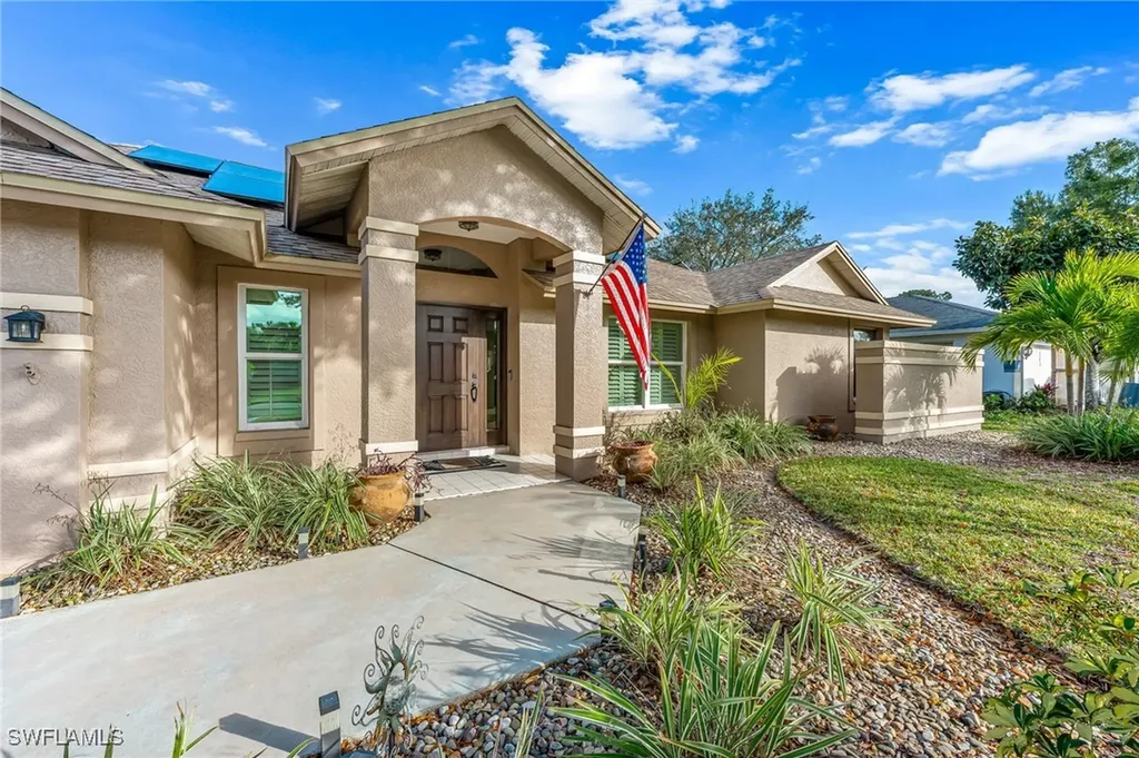 380 Ashbury Way Naples FL 34110