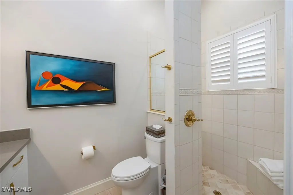 5851 Bromelia Court Naples FL 34119