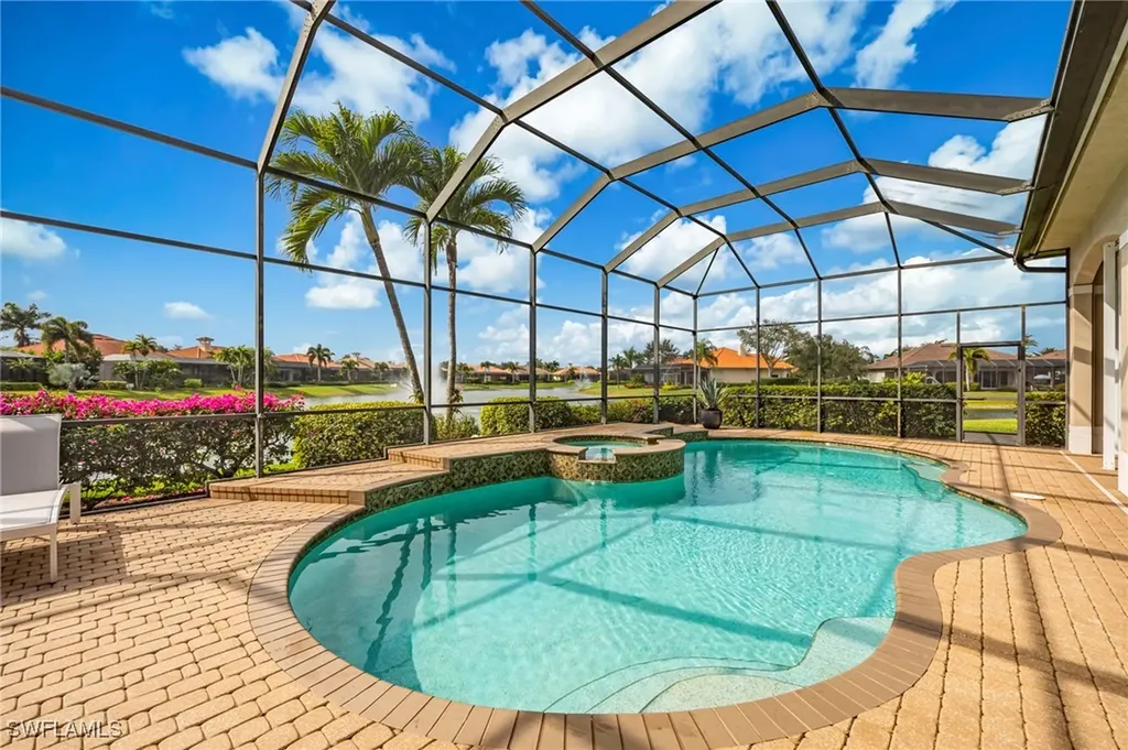 5851 Bromelia Court Naples FL 34119