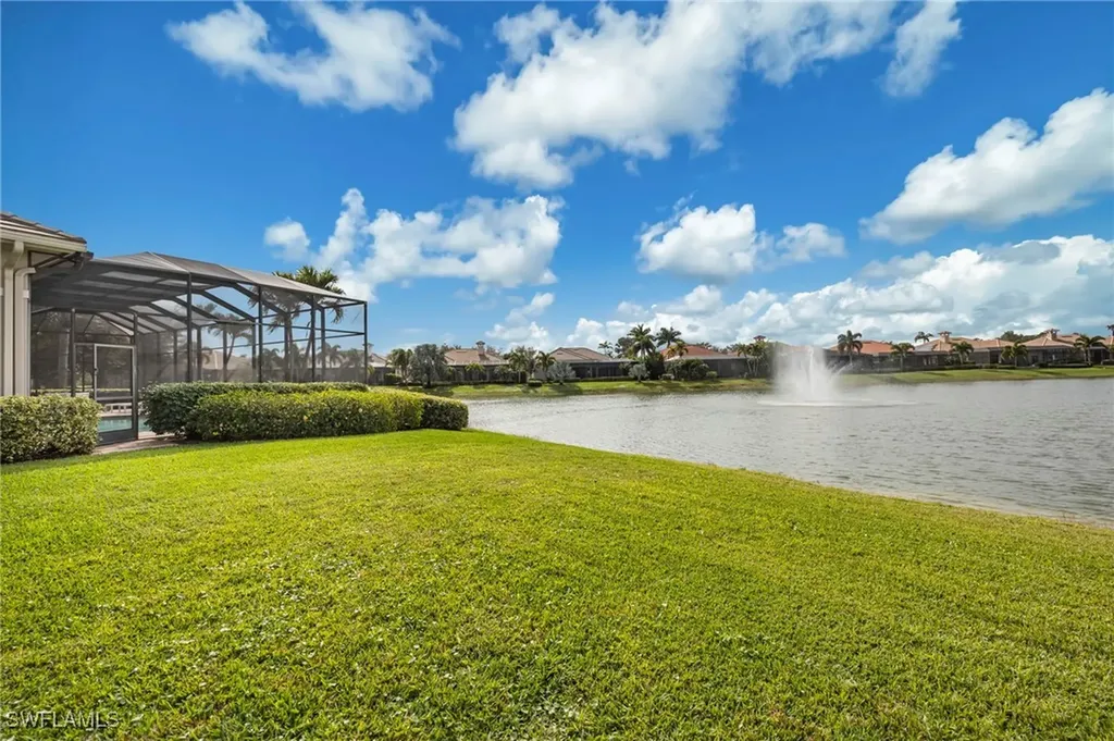 5851 Bromelia Court Naples FL 34119