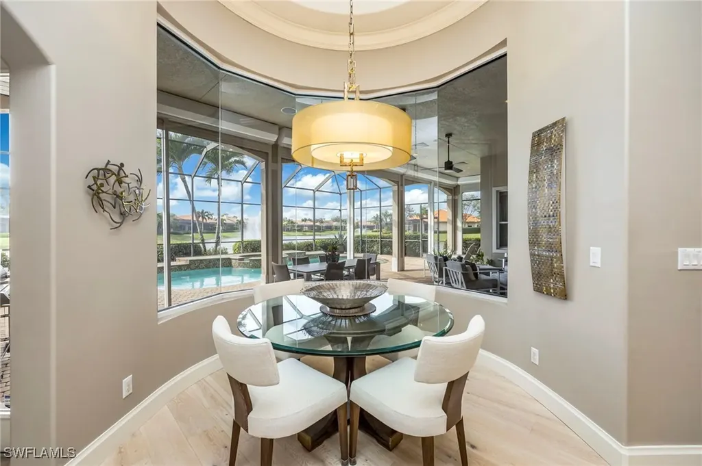 5851 Bromelia Court Naples FL 34119