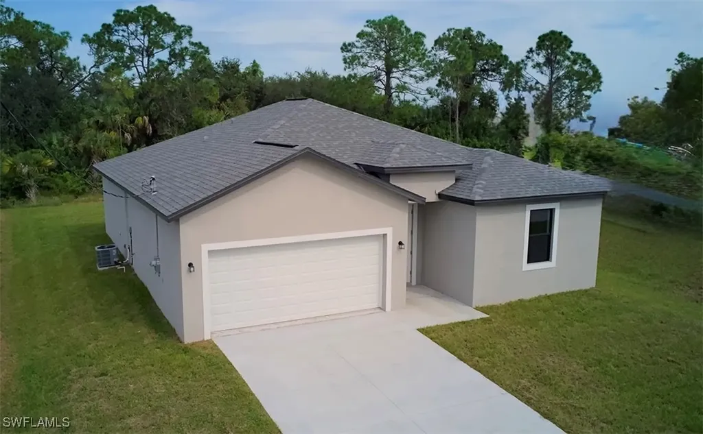 8007 Vega Court Labelle FL 33935