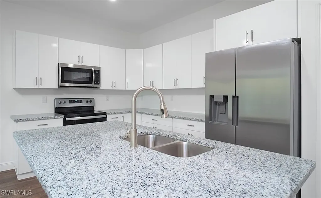 8007 Vega Court Labelle FL 33935