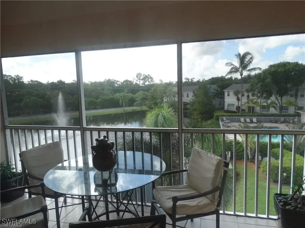 3250 Cypress Glen Way Naples FL 34109