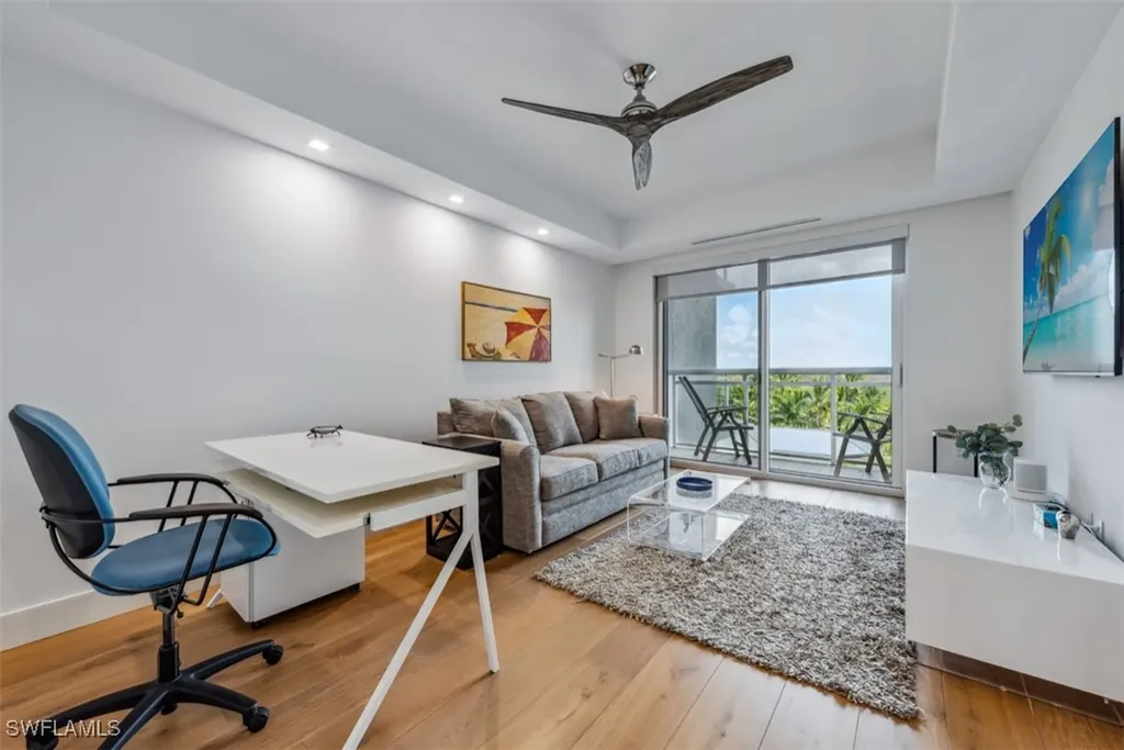 13915 Old Coast Road Naples FL 34110