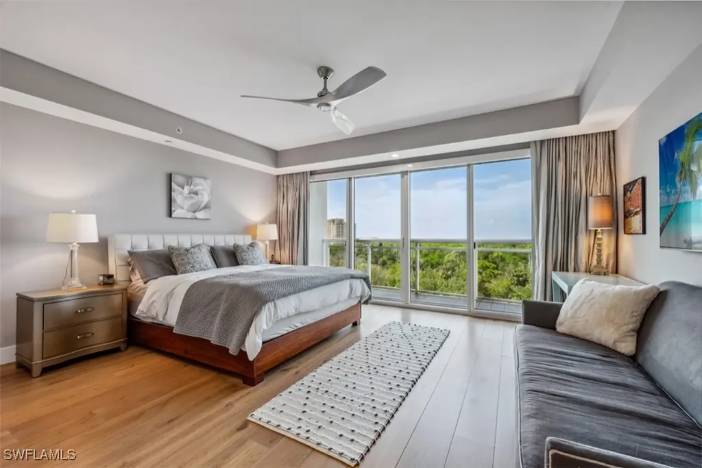 13915 Old Coast Road Naples FL 34110